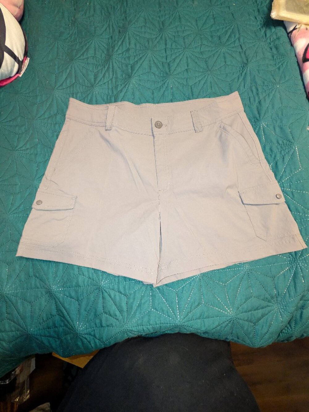 Eddie Bauer Cargo Shorts Size 16